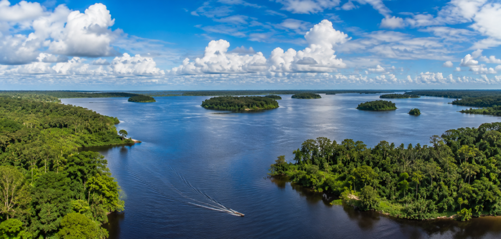Essequibo River - Guyana Essequibo River, Guyana